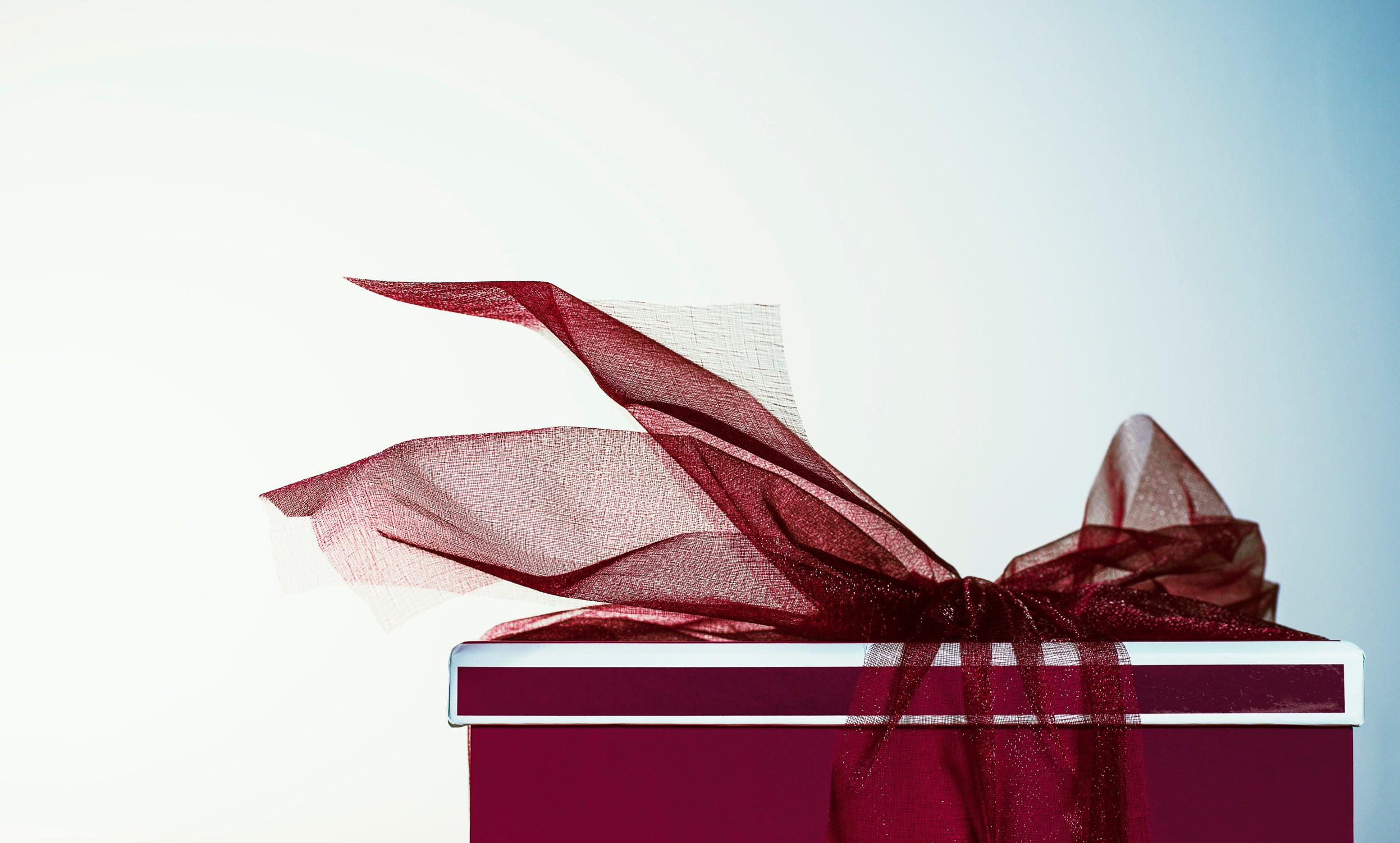 files/red-gift-with-ribbon.jpg