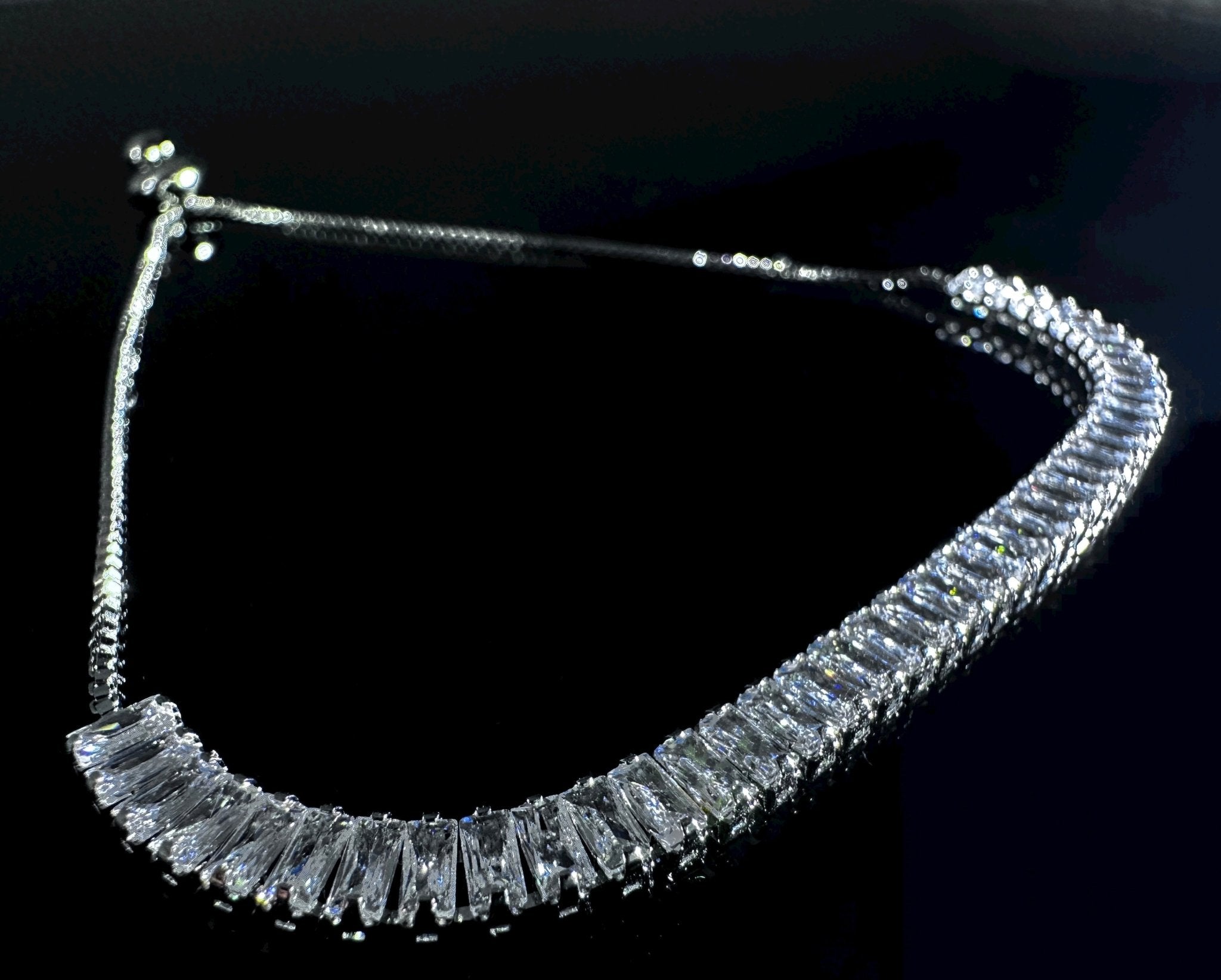 AURORA MAJESTIC BRACELET - Seven Diamonds Jewelry